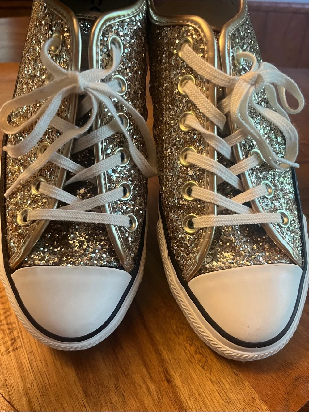 Converse Chuck Taylor Champaign Gold Glitter Low-Top Sneakers
